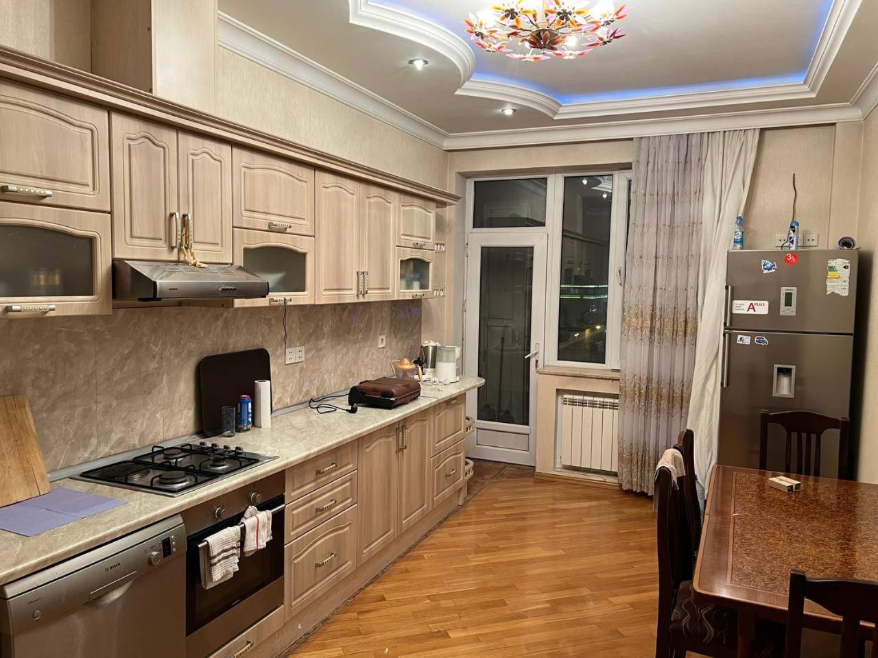 באקו Sea View Couple Apartmant At Boulvard,Near Nizami Street מראה חיצוני תמונה